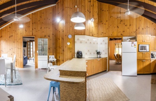 Yamba Maison | 17 The Peninsula, Yamba