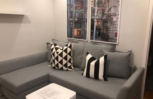 Industry Appartement | 1703 1C · Agréable 1 lit Apt-20 min à NYC / Parking Avail.