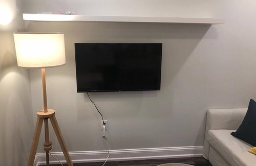 Industry Appartement | 1703 4C · Appartement phénoménal à 1 lit / 20 min vers NYC-Parking Dispo.