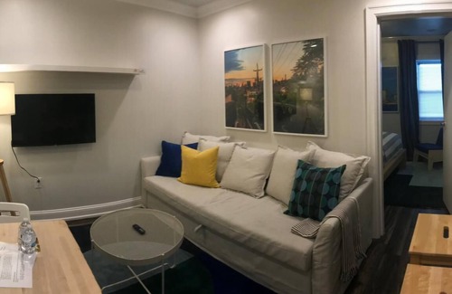 Industry Appartement | 1703 4C · Appartement phénoménal à 1 lit / 20 min vers NYC-Parking Dispo.