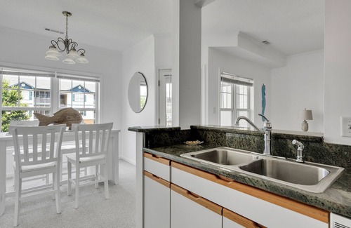 Villages of Five Points Copropriété | 17059 S Brandt Street Unit 3201
