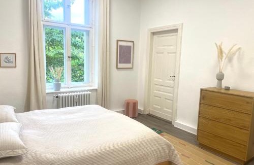 Frankfurt an der Oder Appartement | 170qm 3 Schlafzimmer 2 Parkplätze 2 Bäder