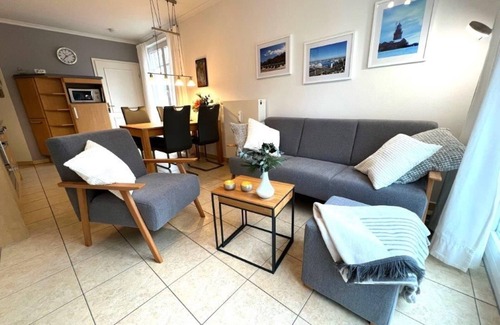 Ostseebad Kuhlungsborn Appartement | (174) Appartement 3- pièces Ostseeallee - immeuble d'habitation château des dunes