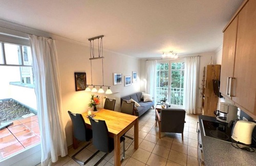 Ostseebad Kuhlungsborn Appartement | (174) Appartement 3- pièces Ostseeallee - immeuble d'habitation château des dunes