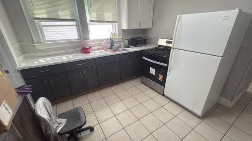 Lower Vailsburg Maison | 174 Stuyv