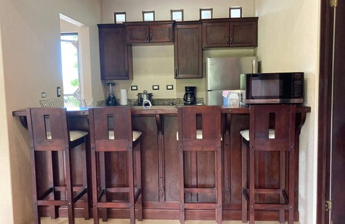Ciudad Cortes Maison | 175 MBPS internet, private pool, golf, beaches and Ojochal