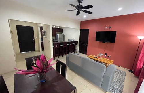 Ciudad Cortes Maison | 175 MBPS internet, private pool, golf, beaches and Ojochal