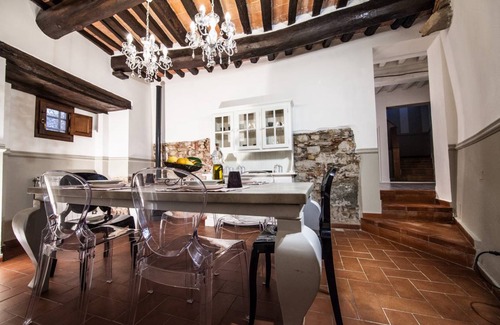 Colle di Compito Appartement | 176 m² Appartement ∙ 4 chambres ∙ 8 personnes