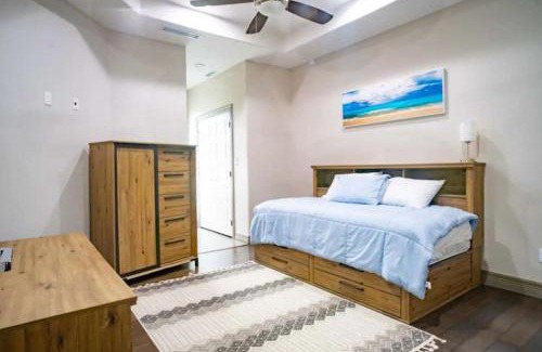 Palmhurst Maison | 177 4 Bedrooms Pool Game room Massive Kitchen