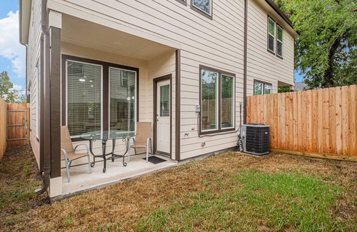 OST - South Union Maison | 177 m² Duplex ∙ 4 chambres ∙ 8 personnes