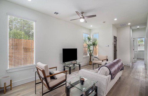 OST - South Union Maison | 177 m² Duplex ∙ 4 chambres ∙ 8 personnes