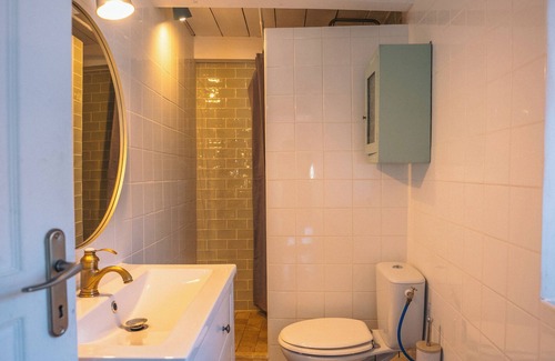 Saint-Jean-de-Valeriscle Autre | 17th century farmhouse: Authenticity, Comfort and Swimming pool.