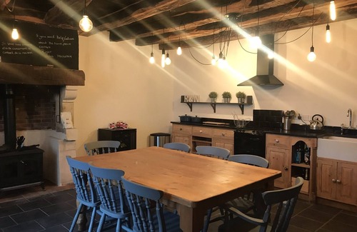 Saint-Maurice-des-Noues Maison | Gîte rural du 17ème siècle. Situé à côté du village artisanal de vouvant.