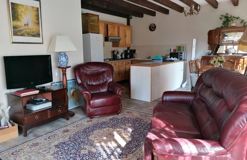 Vaunac Autre | 17th century renovated stone built farm house with private pool and garden