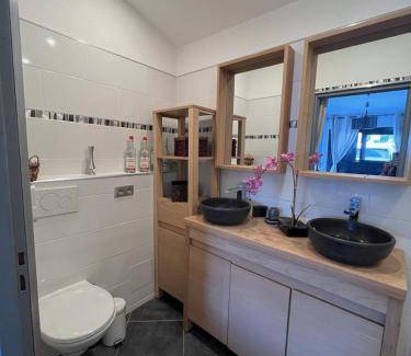 Chateau Gombert Lit Et Petit-Déjeuner | 18 m² Chambre d'hôtes ∙ 1 chambre ∙ 2 personnes