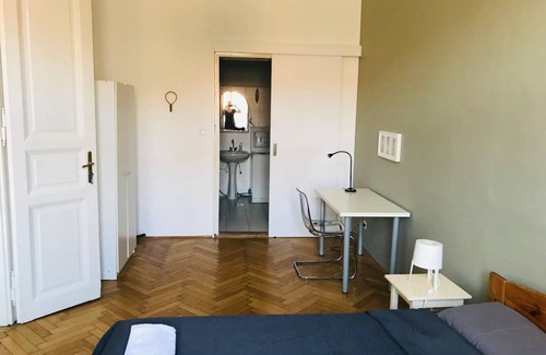 Nepszinhaz negyed Station Balnéaire | 18 m² Chambre privée ∙ 1 chambre ∙ 2 personnes