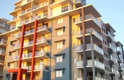 Kings Beach Maison | #18 Outlook Caloundra, Modern, Town Centre