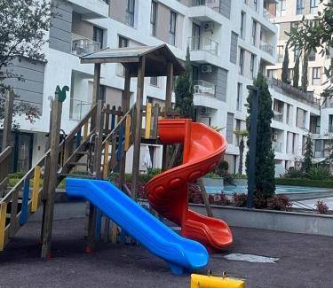 Beylikduzu Appartement | 180 m² Appartement ∙ 1 chambre ∙ 8 personnes