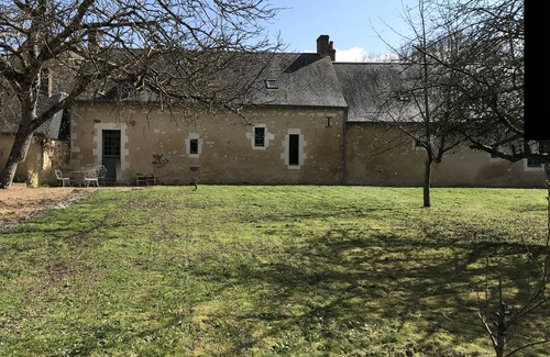 Saint-Germain-d'Arce Cottage | Cottage de 180 m2 à deux heures de Paris