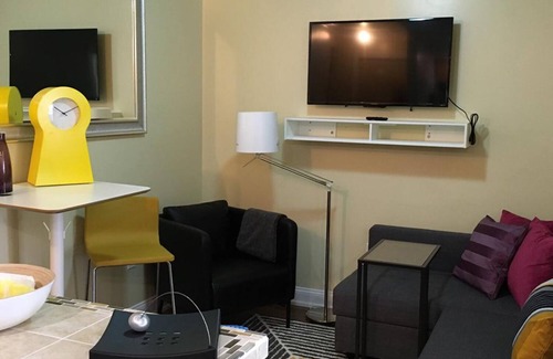 Industry Appartement | Apt de marque moderne / Parking disponible - 20 min à New York
