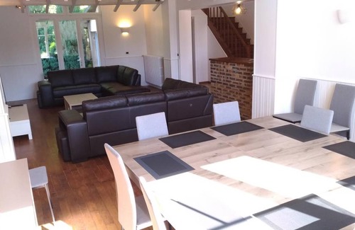 Leffincourt Maison | 185 m² Gîte ∙ 6 chambres ∙ 13 personnes