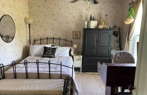 Montour Falls Autre | 1860 French Country Farmhouse -- Sleeps 10!