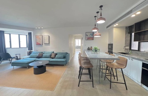 Jing'an Appartement | 188 m² Appartement ∙ 3 chambres ∙ 8 personnes