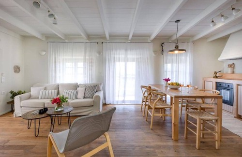 Pefki Maison | 1890s Romanati Boutique House I Authentic Retreat