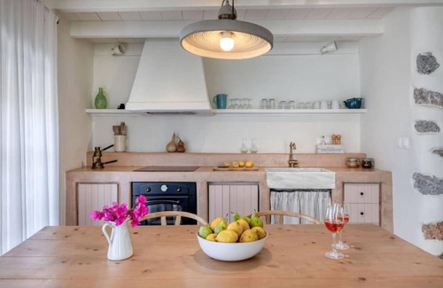 Pefki Maison | 1890s Romanati Boutique House I Authentic Retreat