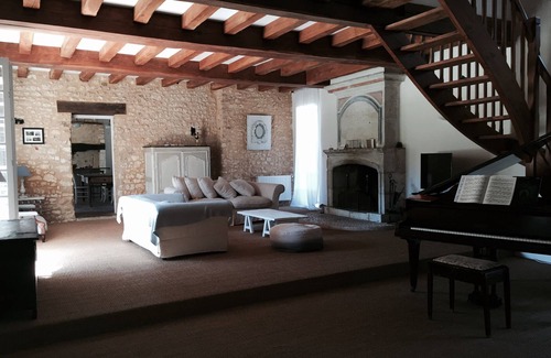 Saint-Laurent-des-Batons Autre | Ferme du 18ème siècle dans la campagne vallonnée de la Dordogne, avec piscine, sur 11 acres