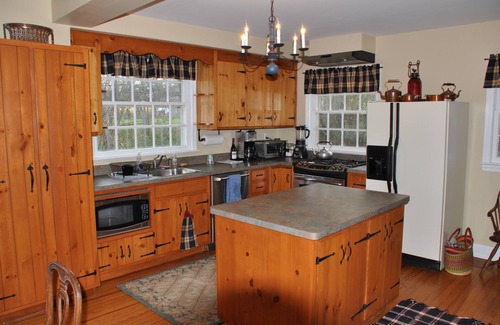 Riegelsville Maison | 18ème HOME SUR COOKS CREEK / CONSERVED 100 ACRE FARM (NYC 1. 5 heures; Phila. 1 heure)
