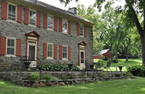 Riegelsville Maison | 18ème HOME SUR COOKS CREEK / CONSERVED 100 ACRE FARM (NYC 1. 5 heures; Phila. 1 heure)