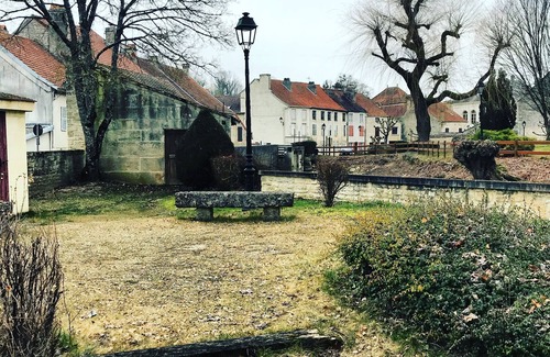 Arc-en-Barrois Maison | 18th century country house