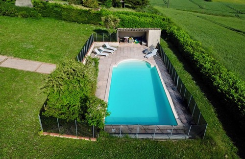 Pechbonnieu Maison | Maison du 18ème vue sur les Pyrénées