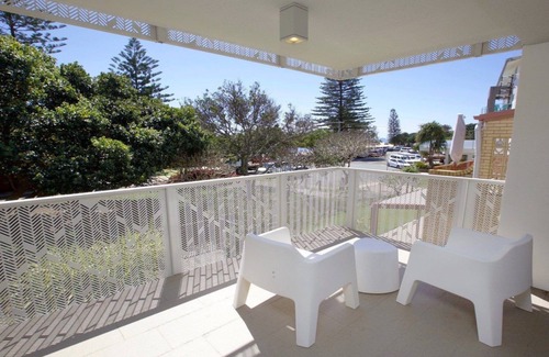 Currimundi Appartement | 19 Hume Parade unit 1 Currimundi QLD 4551