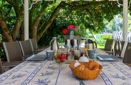Boussenois Lit Et Petit-Déjeuner | 19 m² Chambre d'hôtes ∙ 1 chambre ∙ 4 personnes