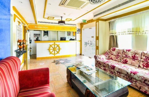 Muscat Hôtel | 19 m² Hôtel ∙ 127 personnes