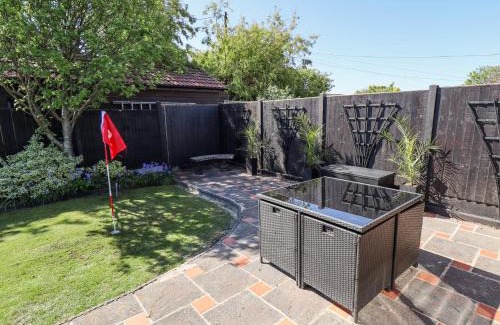 Anderby Creek Maison | 19 The Court