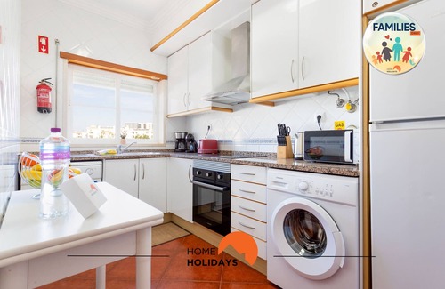 Montechoro Appartement | #190 Descobrimentos 810 by Home Holidays