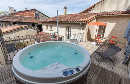 Labastide-dArmagnac Maison | 190 m² Gîte ∙ 4 chambres ∙ 8 personnes