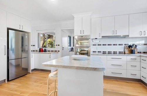 Mystery Bay Maison | 198 Mystery Bay Road, Mystery Bay