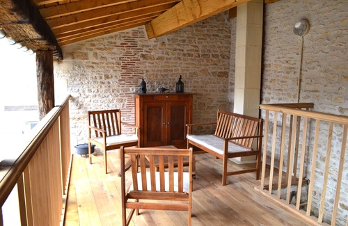 Verteuil-sur-Charente Maison | Demeure Bourgeoise du XIXème Au coeur du Village, Vue sur le Château de Verteuil