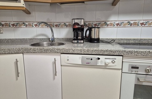Gijon Appartement | 1A143 Amplio apartamento junto a la playa con masc