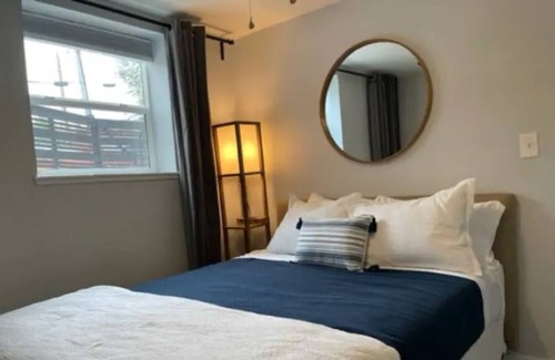 Englewood Appartement | 1BD/1BA Stylish Mid-Term Rental (Unit #5): Your Home Away from Home in Denver