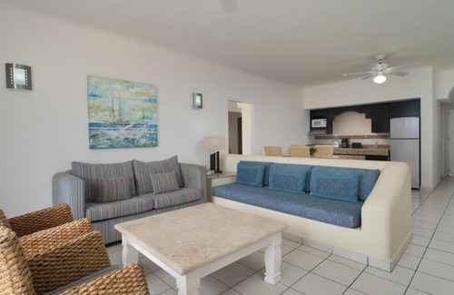 Las Gaviotas Station Balnéaire | 1BD Suite/Mazatlan - Gorgeous Mexican Oasis for your Romantic Getaway!