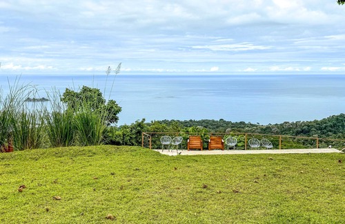 Ballena Appartement | 1bdr Beautiful Condo 3 | GECKO in Uvita | 180° Ocean Views