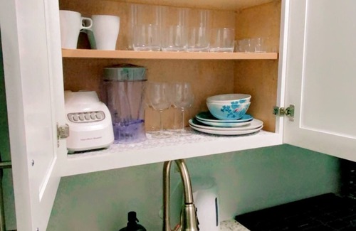 Trinidad Appartement | 1Bed 1Ba Entire Apt. Dedicated Workstation. FREE Bikes for guests to Explore