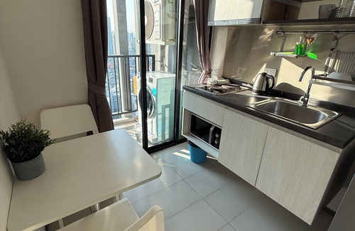Khlong Tan Appartement | 1Bed | Pool | Gym | SkyView | BTS | KingBed