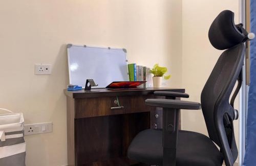 Andheri Appartement | 1BHK- Modern spacious workstay - Livin Central
