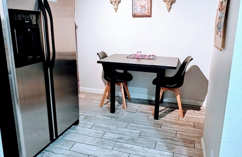 Camelback East Maison | 1BR/1BA Remodeled Central Phoenix Casita